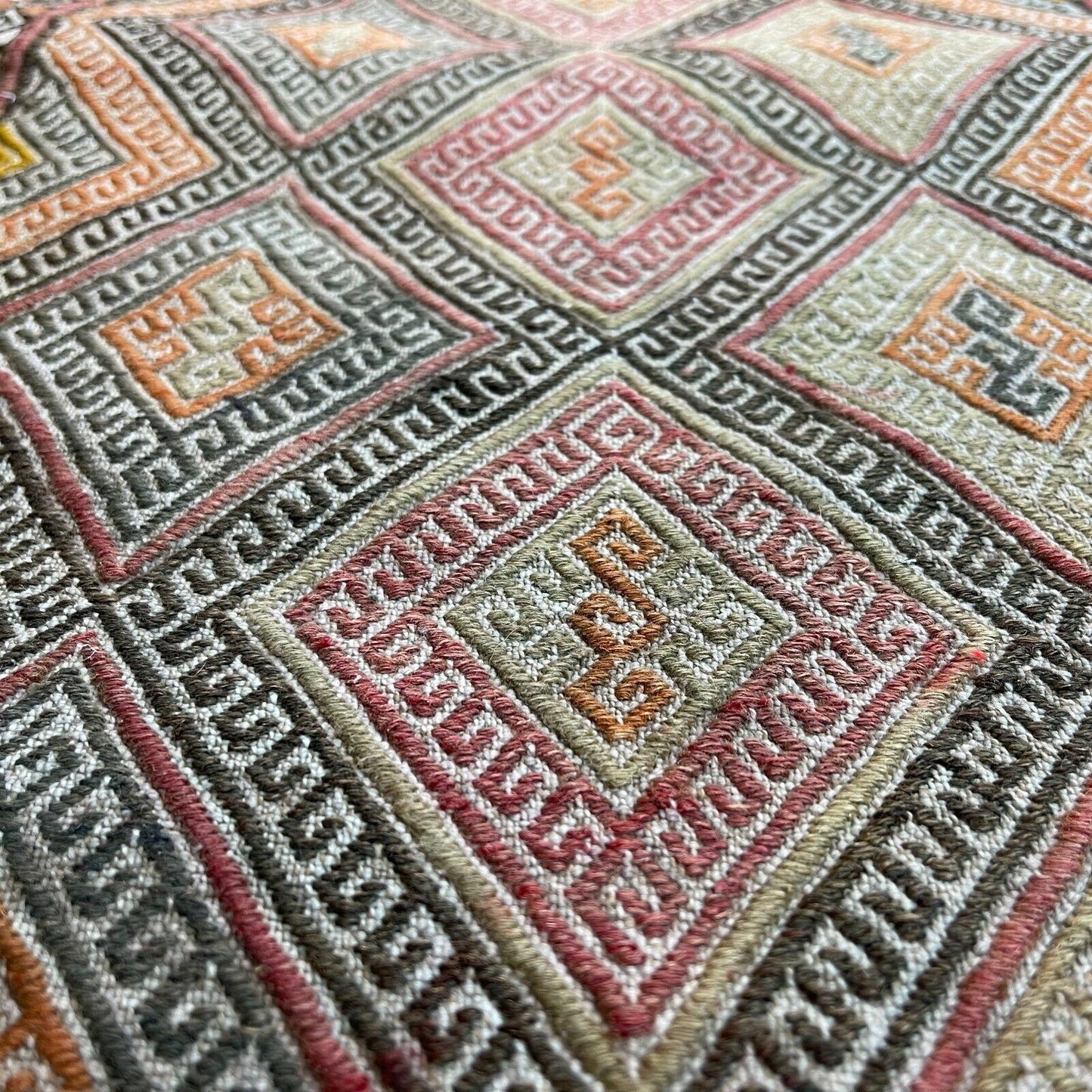 Traditionelle türkische Kelim Teppich, Vintage Turkish Kilim Rug 84X42 cm