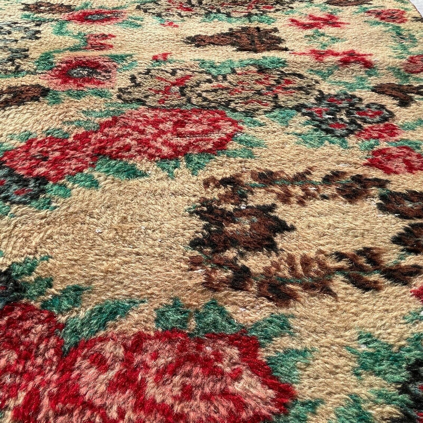 Vintage Handmade Turkish Rug 141x92 cm