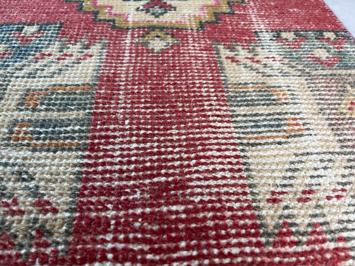 Traditionelle Vintage türkische Teppich, Vintage Turkish Rug 98 X45 cm