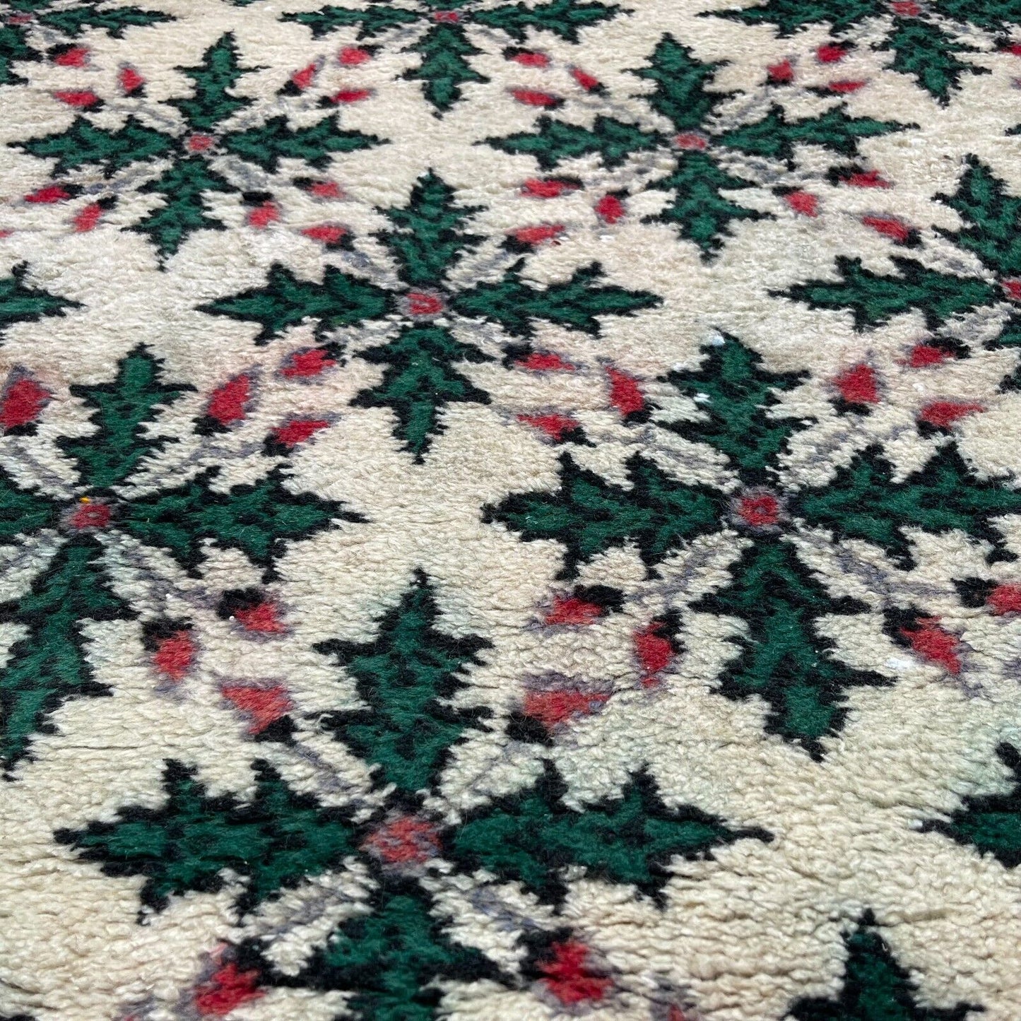 Vintage Handmade Turkish Rug 142 x 75 cm